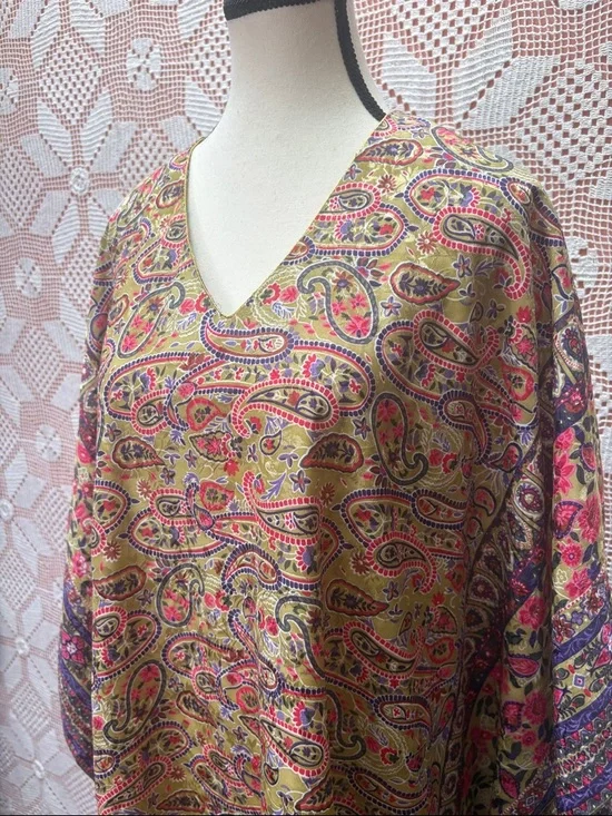 Bellamaya Paisley Caftan Dress | Boho Lounge - Picture 4 of 11